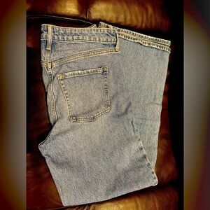 Old Navy Extra High Rise Sky-Hi Wide Leg Jeans